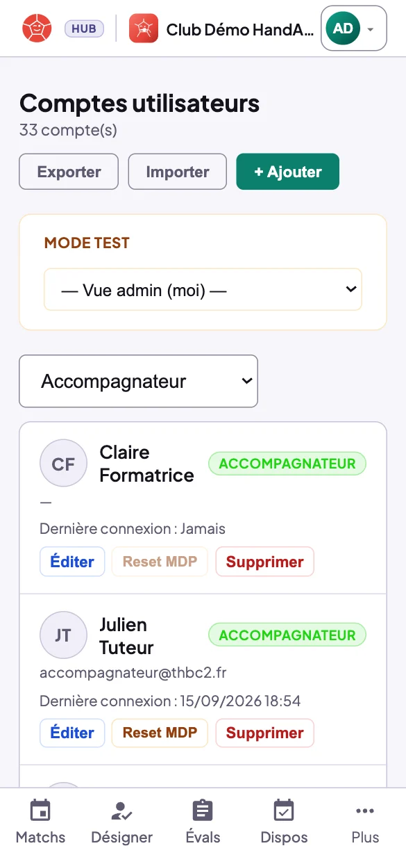 Liste Comptes utilisateurs filtrée sur Accompagnateur : un compte sans adresse, Reset MDP grisé, et un compte avec adresse et dernière connexion