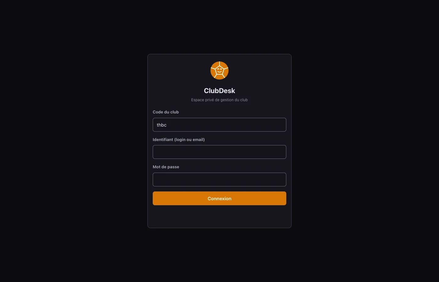 Écran de connexion de ClubDesk : Code du club déjà rempli, Identifiant (login ou email), Mot de passe et le bouton Connexion