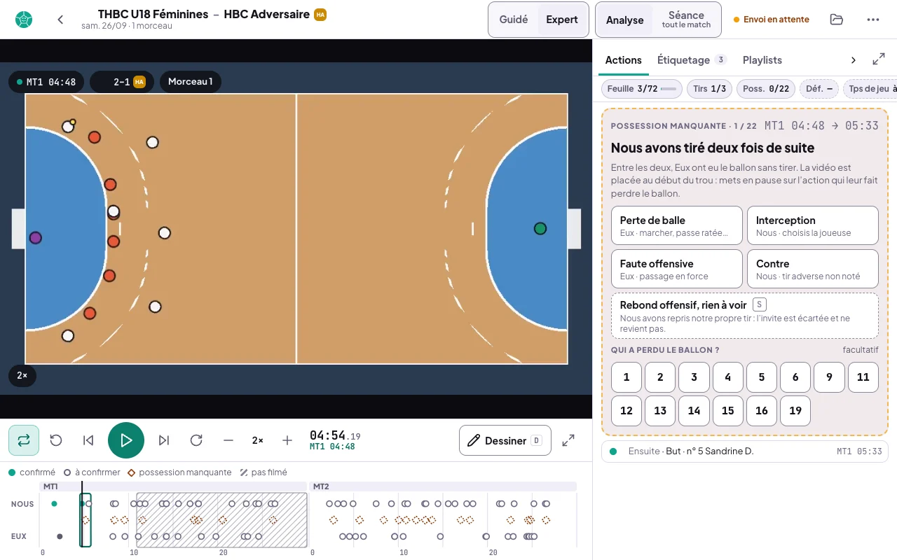 Une invite Possession manquante · 1 / 22, MT1 04:48 → 05:33 : Nous avons tiré deux fois de suite ; Entre les deux, Eux ont eu le ballon sans tirer ; choix Perte de balle, Interception, Faute offensive, Contre ; Rebond offensif, rien à voir, touche S, l'invite est écartée et ne revient pas ; Qui a perdu le ballon ?, facultatif, avec les numéros adverses ; sur la frise, les possessions manquantes en losanges